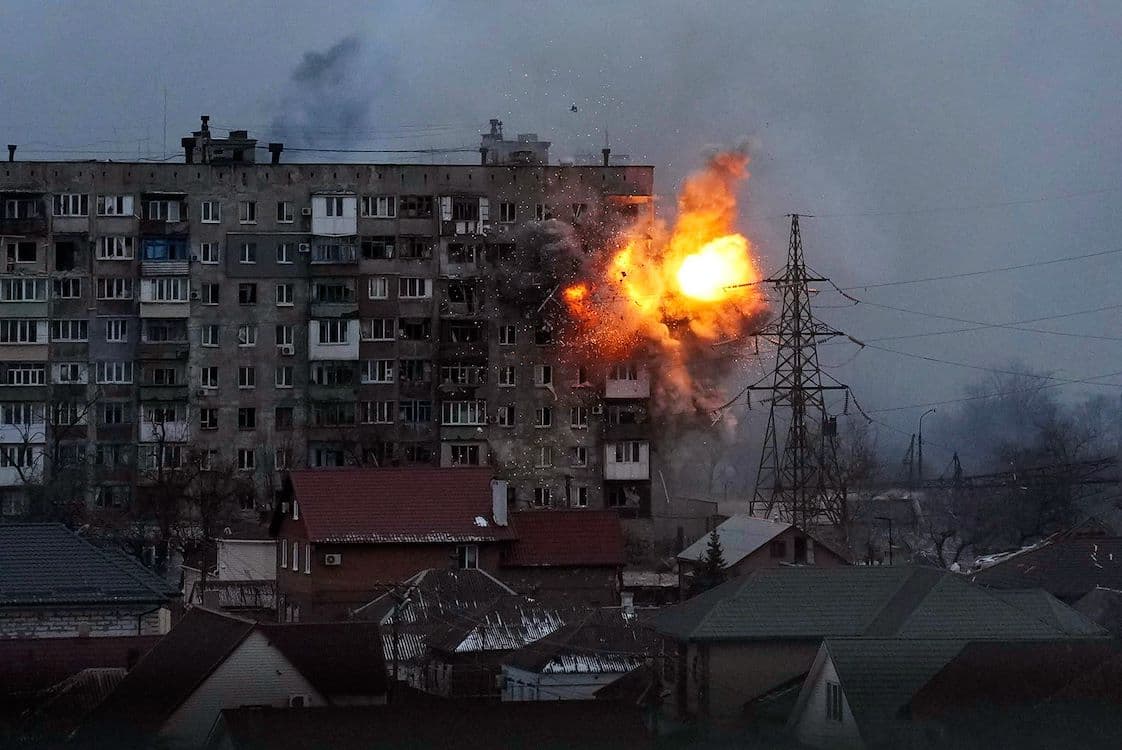20 Days in Mariupol